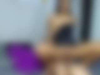 Live cam show with Sweet_Party69 - Black Hair on alttransgirls