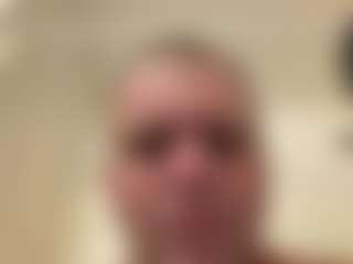 richardyeargan85's Live Sex Cam Show