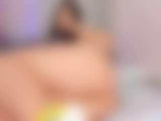 samantha-wilden's Live Sex Cam Show