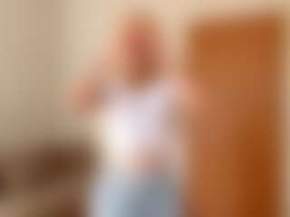Live cam show with SoKrishnan - Public on liverealitysex.com
