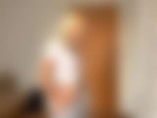 Live cam show with SoKrishnan - Athletic Public on liverealitysex.com