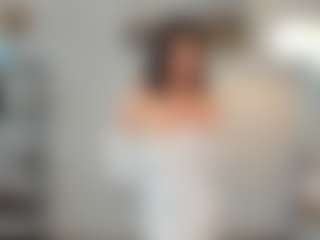 Live cam show with LesiaHailstone - Granny Big Tits on CamSextacy