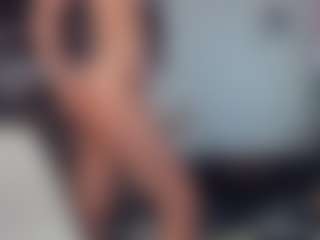 LesiaHailstone's Live Sex Cam Show