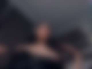 Live cam show with LesiaHailstone - Granny on StripNow