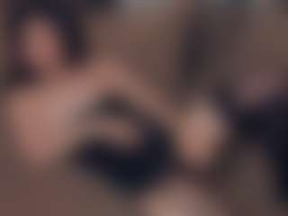 LesiaHailstone's Live Sex Cam Show