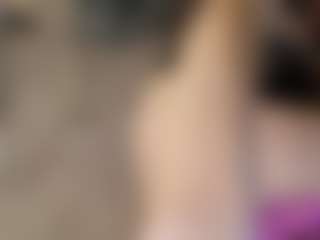 Live cam show with LiliVenom - College on CamClone