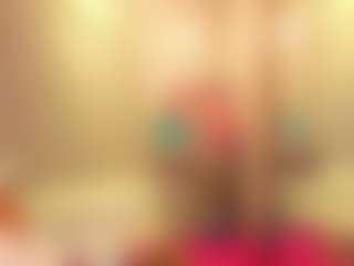 Live cam show with Madisson-Thompson - Small Tits Teen (18+) on CamSextacy