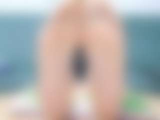 Thecumshotroom's Live Sex Cam Show