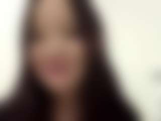 Live cam show with Hikari - Athletic Brown Eyes on CamClone