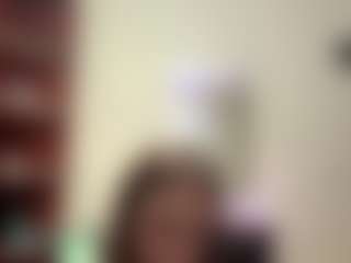 Live cam show with BeverleyCaplan - New Teen (18+) on CamSodaAdn