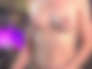 Live cam show with Nyan-kitty - Flashing on Camming Site