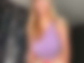 Live cam show with RomaKersey - Granny on https://playwithruby.com
