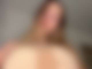 Live cam show with RomaKersey - Granny Blonde Hair on Strip Flash - Live Sex Shows