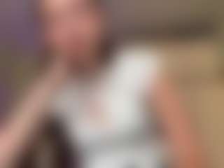 Live cam show with TonyaDellaratta - Tease Teen (18+) on Hubzter Live
