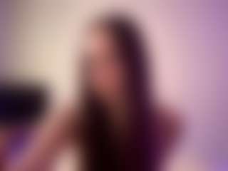 Live cam show with TonyaDellaratta - Thin on TeamSkeetLive