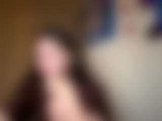 AdelinaPisarski's Live Sex Cam Show
