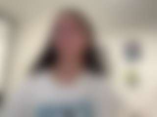 AdelinaPisarski's Live Sex Cam Show