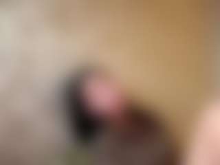 Live cam show with Niky - Average on Camsoda