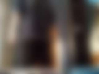 Live cam show with Eliza - Flashing on CamClone