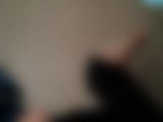 Live cam show with Eliza - New Bedroom on slutload