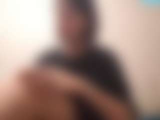 Live cam show with Eliza - Striptease Teen (18+) on thefappeningchat.com