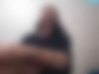 Live cam show with Eliza - Tease on Dare Cams