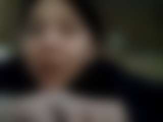 Live cam show with Eliza - Brown Eyes Brown Hair on SpankPalCams