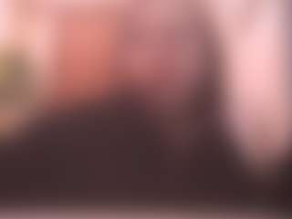 Live cam show with Eliza - Spank on liverealitysex.com