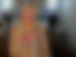 Live cam show with Catherine-Everly1 - Body Massage on Camsoda