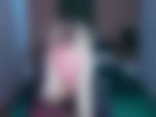 Live cam show with Catherine-Everly1 - Milk on liverealitysex.com