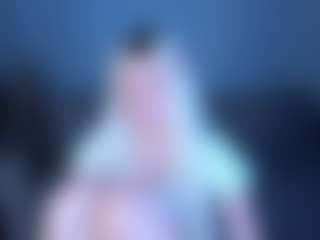 Live cam show with Catherine-Everly1 - Milk on TastyBlacksLive