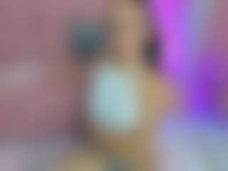 Live cam show with Danessacronin - Skinny on slutload