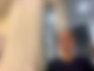 Live cam show with Candi - Public on StripNow