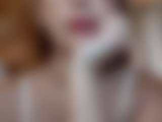 ElssaDaisy's Live Sex Cam Show