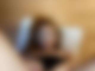 ElssaDaisy's Live Sex Cam Show