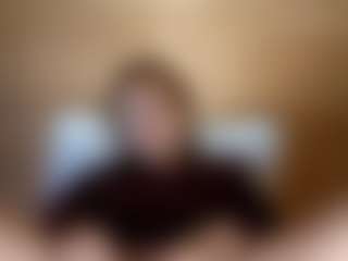 ElssaDaisy's Live Sex Cam Show