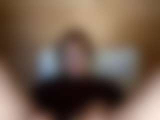 ElssaDaisy's Live Sex Cam Show