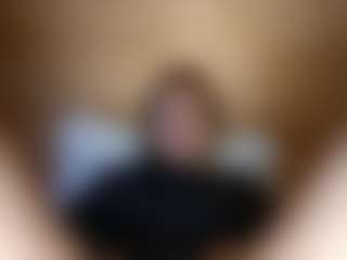 Live cam show with ElssaDaisy - Cum Brown Hair on nudelive.tv