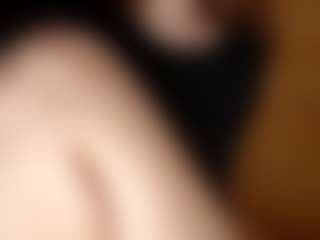 ElssaDaisy's Live Sex Cam Show