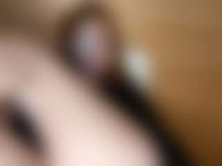 ElssaDaisy's Live Sex Cam Show
