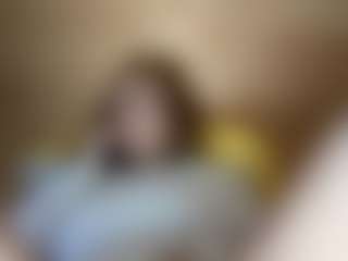 ElssaDaisy's Live Sex Cam Show