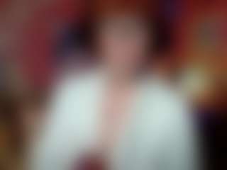 Live cam show with Jennie-Tailia - Gamer Red Hair on Adult Interactions