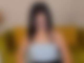 Live cam show with LilyyMoon - Upskirt on googirlz