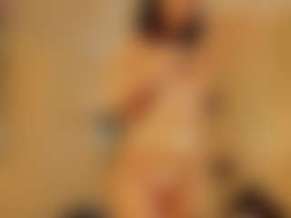 LuxeLina's Live Sex Cam Show