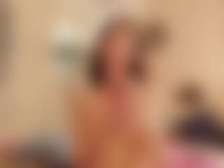 LuxeLina's Live Sex Cam Show