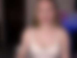 MissBlossomm's Live Sex Cam Show