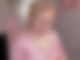 Live cam show with SunshySunshy - Green Eyes on xxxlivecams.org