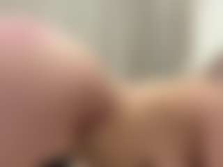 Live cam show with Rina - Athletic Teen (18+) on Milfs Live