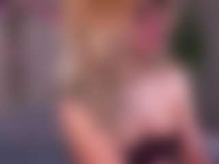 Live cam show with DorotiCasino - Moaning on SinfulBabes