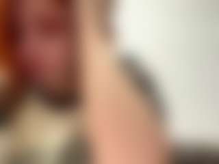 EleonoreHawkey's Live Sex Cam Show
